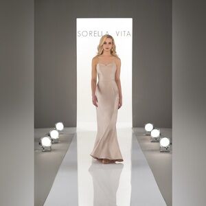 SORELLA VITA Strapless Cream Wedding Gown